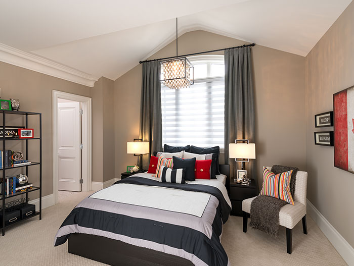 Beautiful Bedroom In A Traditional House In Ontario