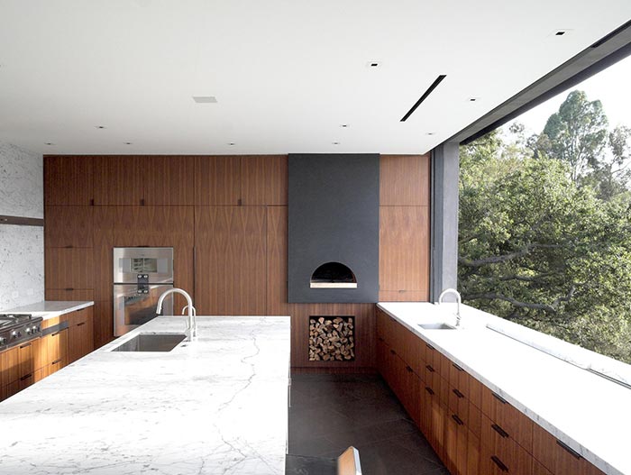 Beautiful Kitchen In A Modern House In Beverly Hills