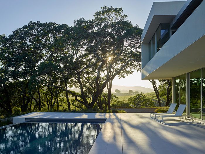 Beautiful Modern House With Spectacular View In California