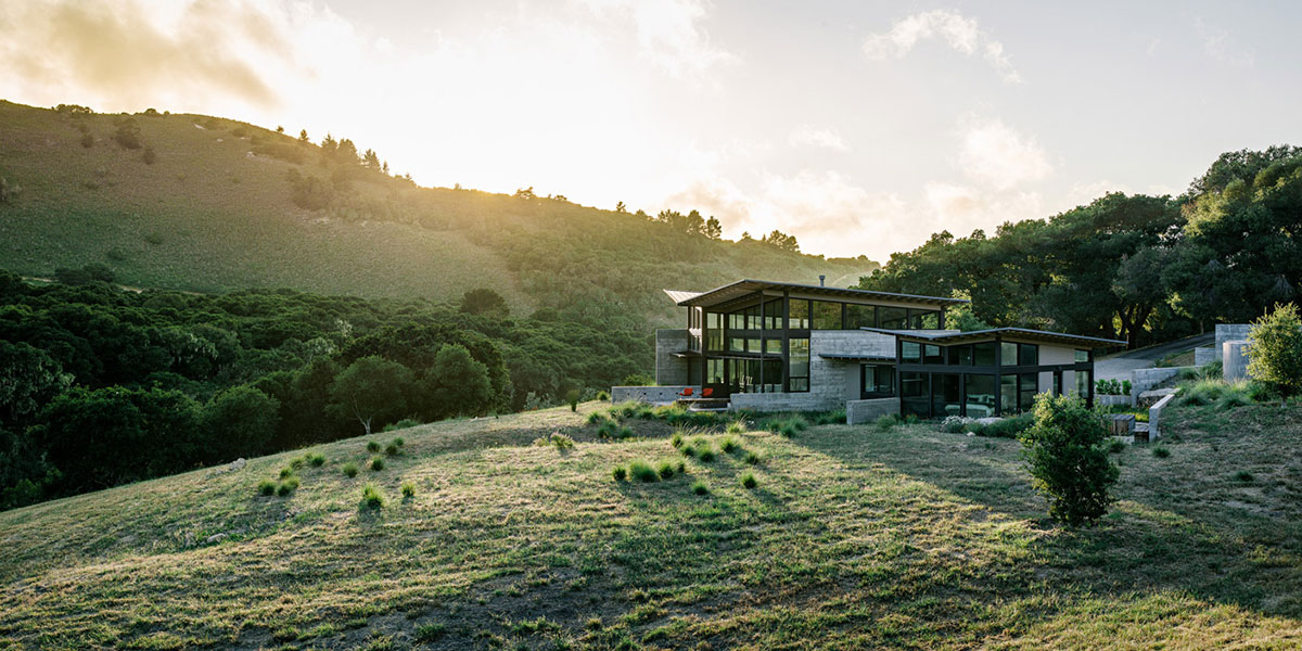 Butterfly House - Contemporary low-energy home in Carmel, California inspired by nature's beauty