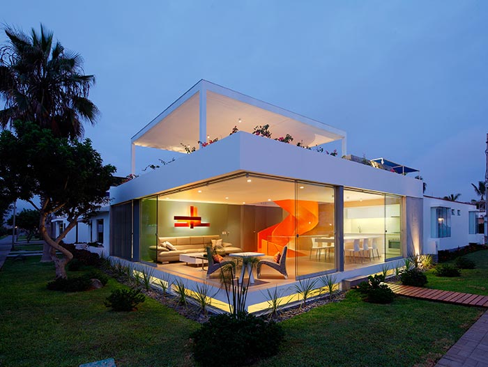 Casa Blanca Spectacular Home In Peru By Martin Dulanto