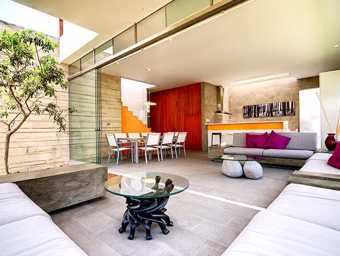 Casa Seta Stunning Modern House