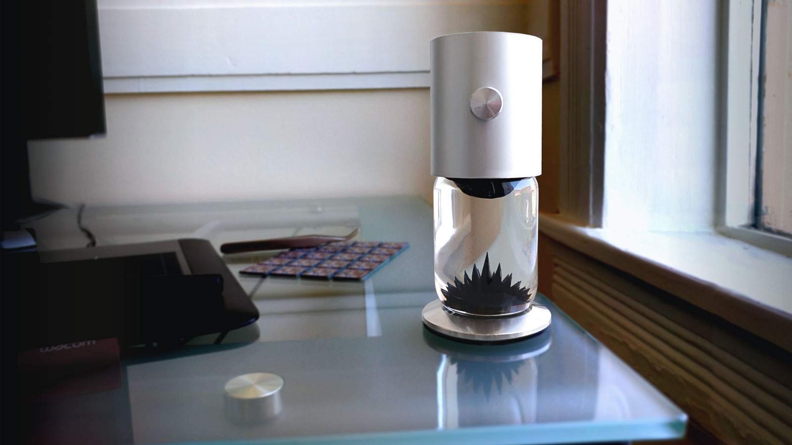FerroFlow - a mesmerizing ferrofluid sculpture for your home office