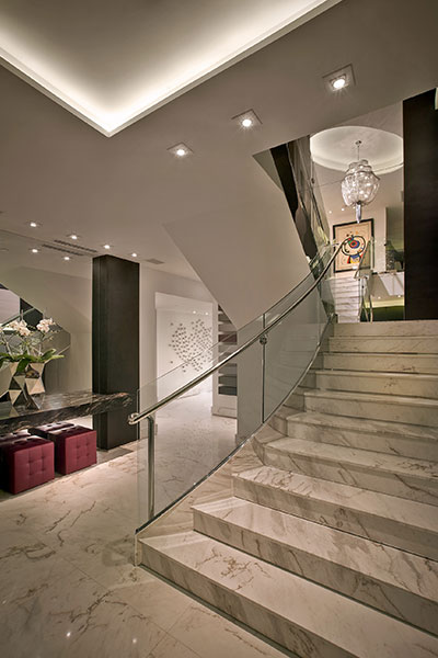 Hollywood Penthouse Modern Staircase