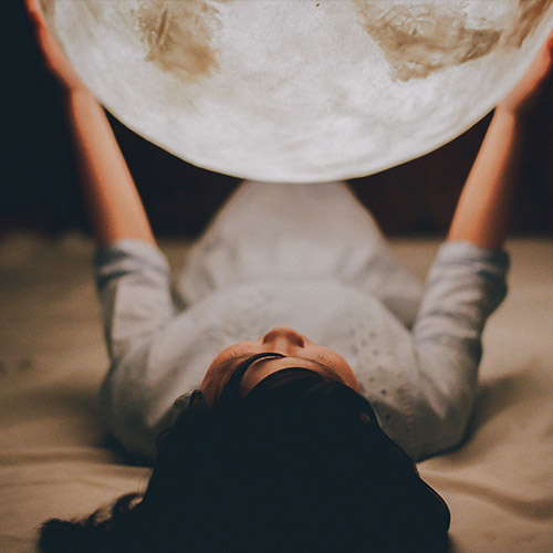 Luna lamp-Moon lantern romantic cliche