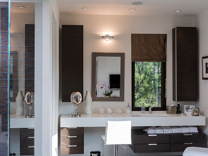 Luxurious master bathroom