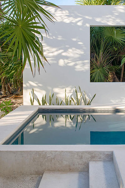 Modern Beach House With Stunning Pool