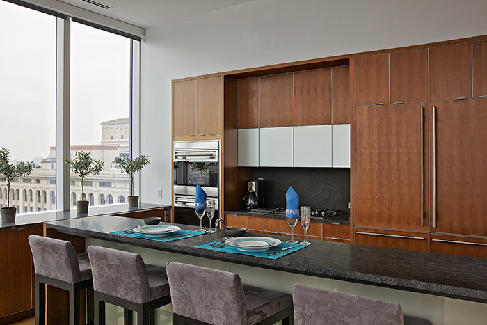 Modern Duplex Penthouse In Chelsea Manhattan - Beautiful And Functional Kitchen Design