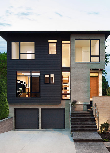Stylish Home By Kariouk Associates