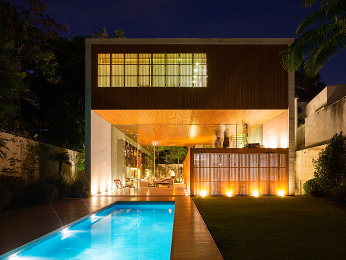 Tetris House Modern Brazilian home with amazing pool