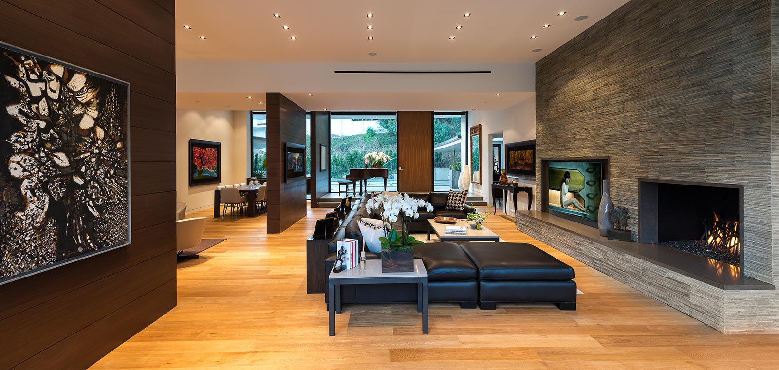 Wallace Ridge by Whipple Russell Architects - Stunning Living Room