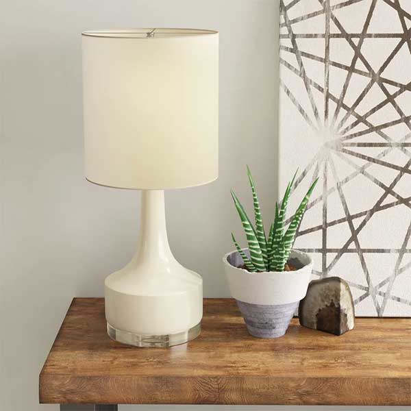 Aissatou Metal Table Lamp