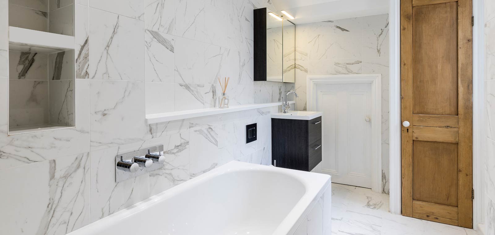 Barons Court basement extension and redesign by Rees Architects - modern bathroom design idea