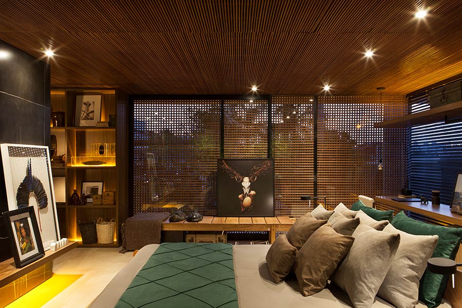 Gorgeous bedroom design idea in a contemporary Brazilian house for an art collector