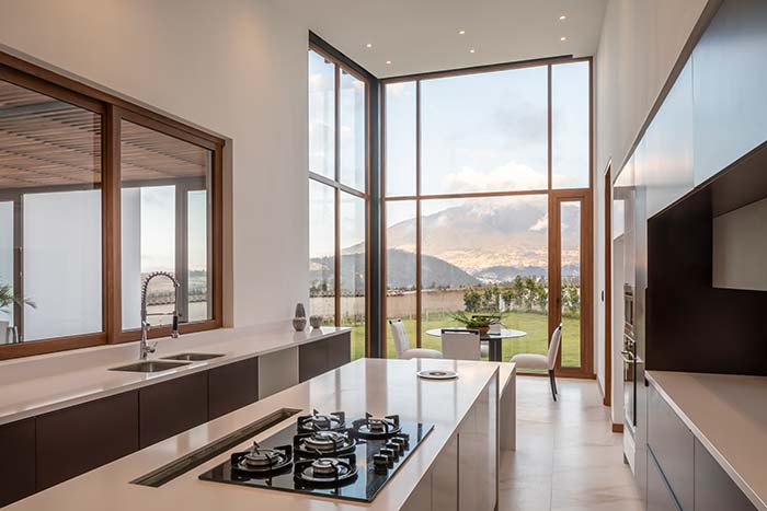 Casa AO by Studio Alfa located in Ecuador - kitchen design idea