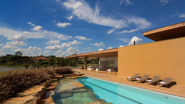 Casa Itu by Studio Arthur Casas: Sustainable house, near Sao Paolo in Brazil for a young family