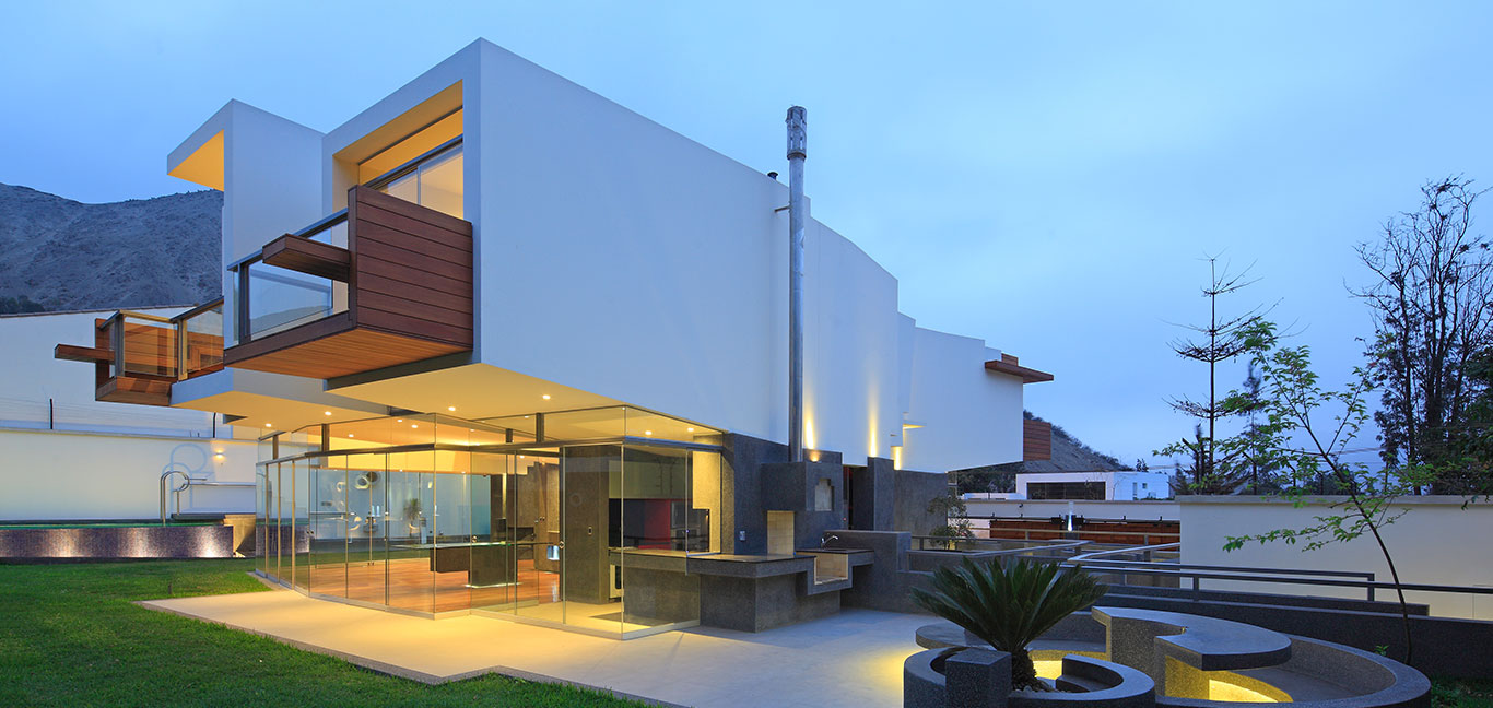 Casa Para Siempre: Breathtaking house in Peru by Longhi Architects