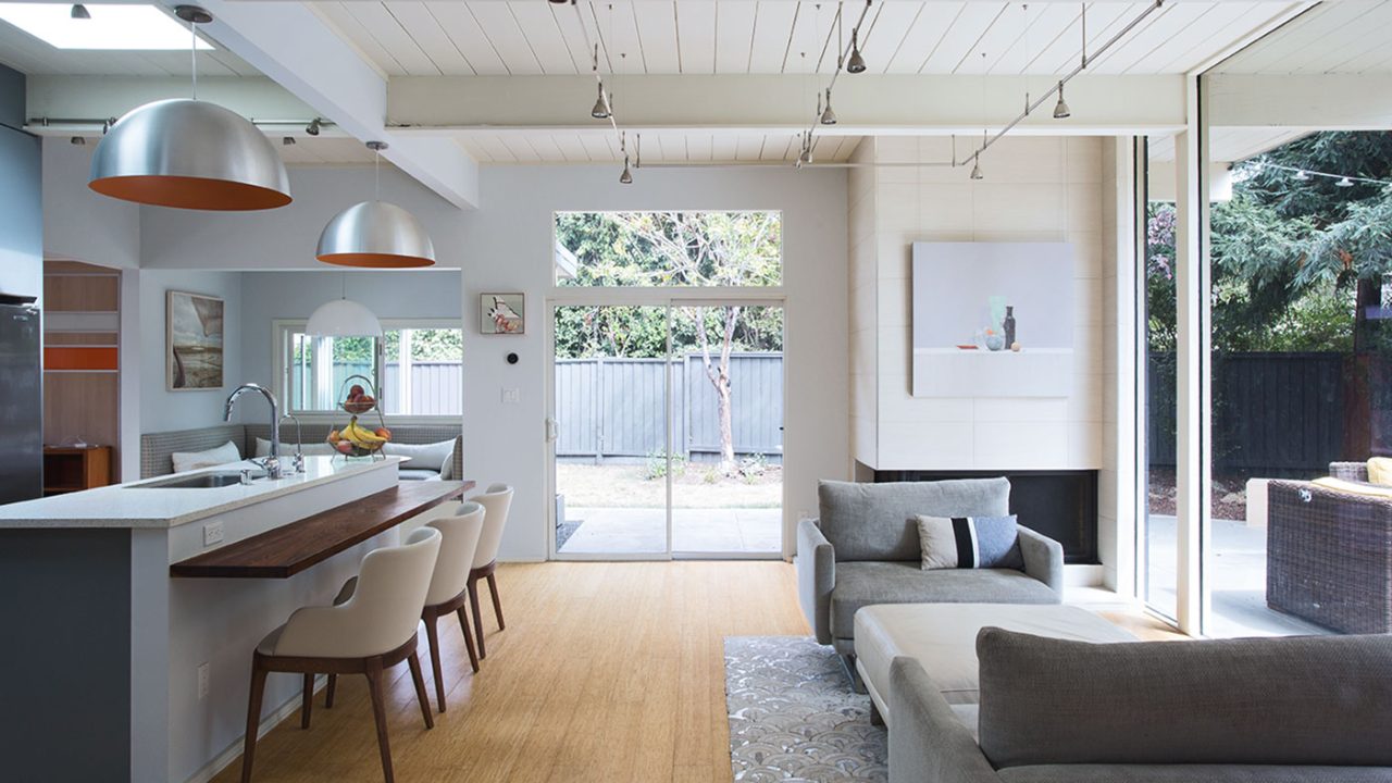 A classic Eichler home in the heart of Silicon Valley gets chic new look