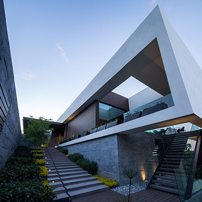 Contemporary architecture at its best: breathtaking MT house in Mexico by GLR arquitectos