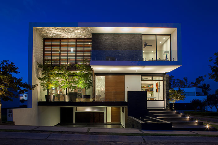 Contemporary design luxurious house in Mexico