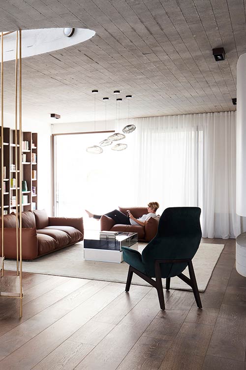 The Books House by Luigi Rosselli Architects in Sydney, Australia - cozy interior