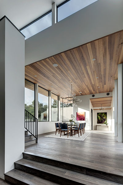 Gorgeous dining room design idea in dazzling house located in Austin, Texas - [Bracketed Space] House by Matt Fajkus Architecture