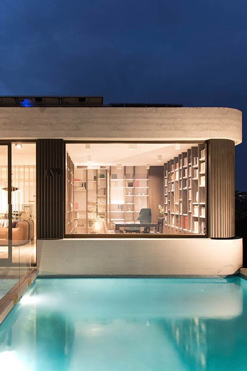 Exterior of The Books House by Luigi Rosselli Architects