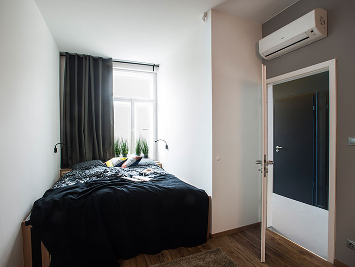 Guest room - bedroom in contemporary Hungarian apartment