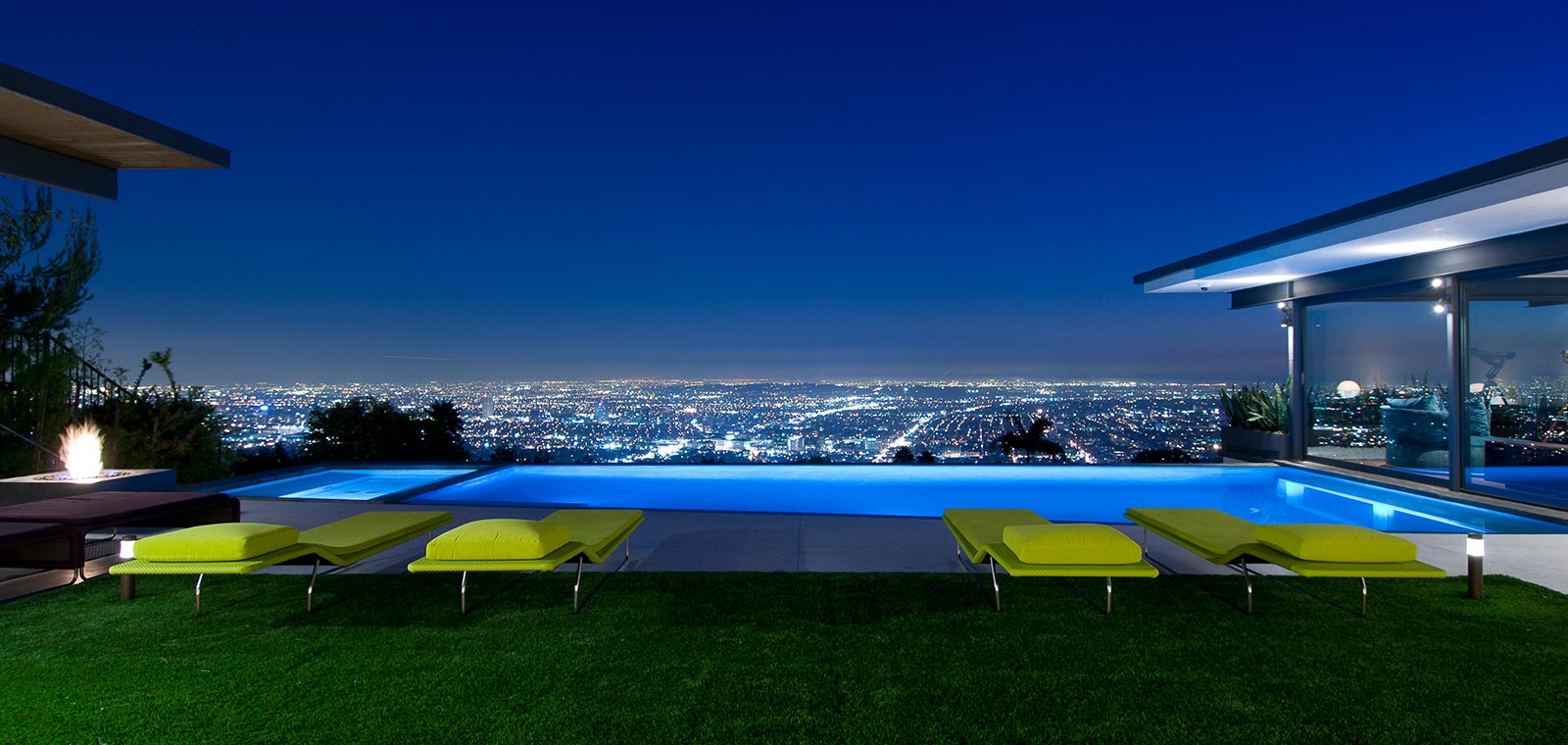 Hopen place Matthew Perry contemporary celebrity home Hollywood Hills