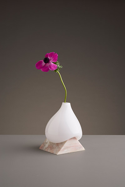 Indefinite vases by studio E.O - unusual vase design