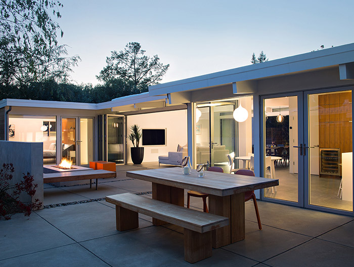 Classic Silicon Valley house gets modern renovation and luxurious outdoor area