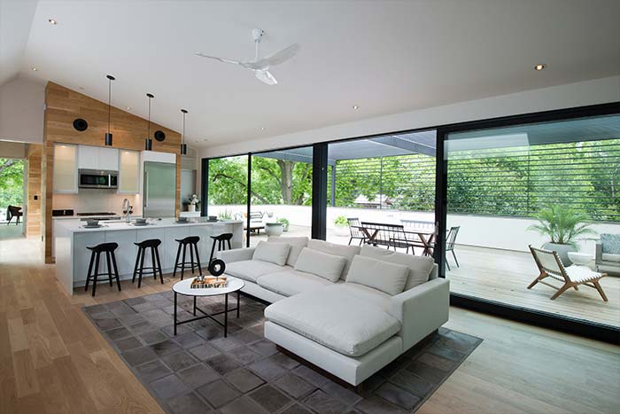 Unusual Texas home with open space kitchen and living area - by Matt Fajkus Architecture