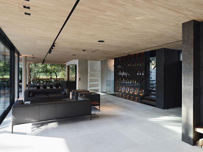 Living area of a luxurious villa in Vienna, Austria by Architekt Zoran Bodrozic