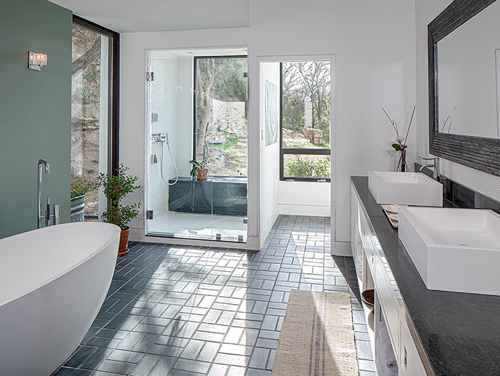 Modern bathroom in cliff dwelling near lake Austin, Texas