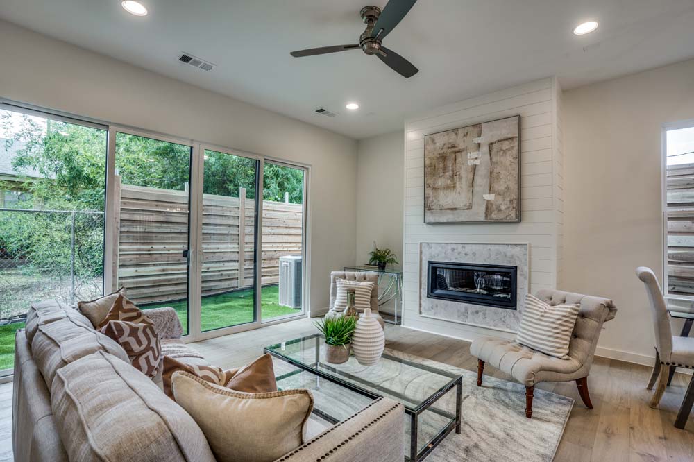 Modern Farmhouse Living Room Design With Shiplap Fireplace