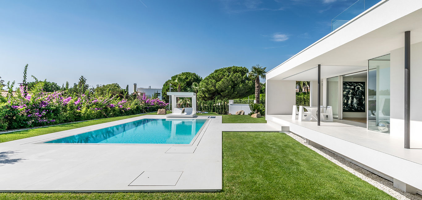 From grandma's house to a gorgeous Mediterranean-inspired modern residence near Barcelona with incredible pool area