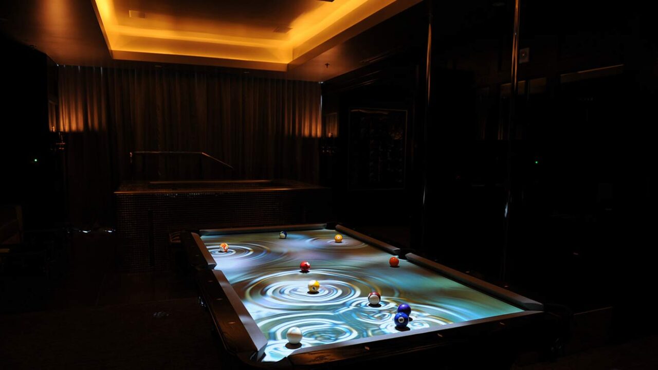 Obbscura Cuelight Greatest pool table ever made