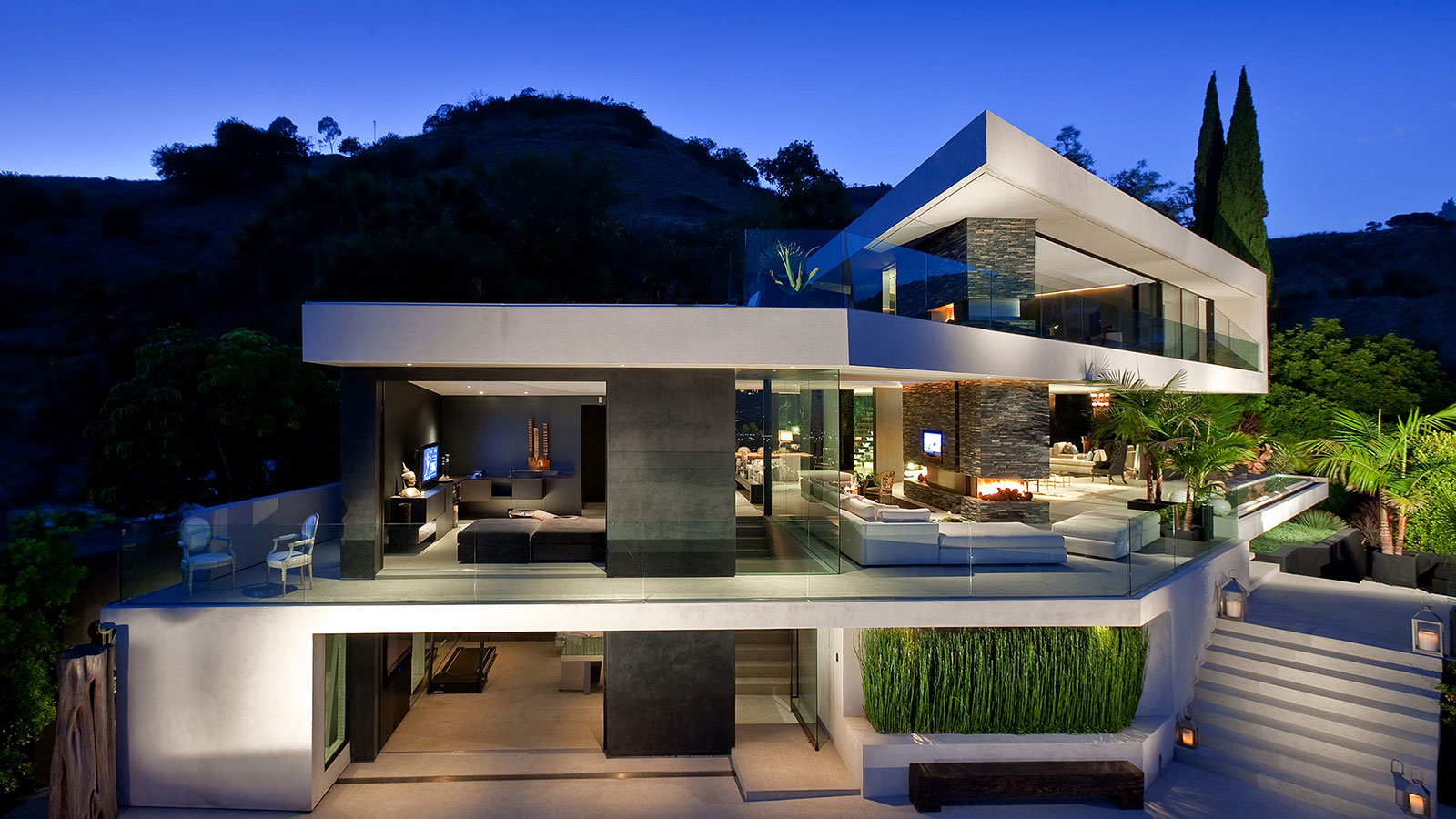 Spectacular Hollywood Hills mansion: Openhouse by XTEN Architecture