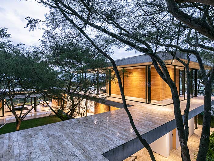 Spectacular single-family home - design by Gabriel Rivera Arquitectos