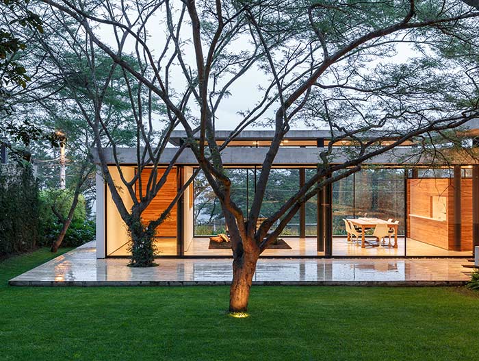 Spectacular single-family home designed by Gabriel Rivera Arquitectos