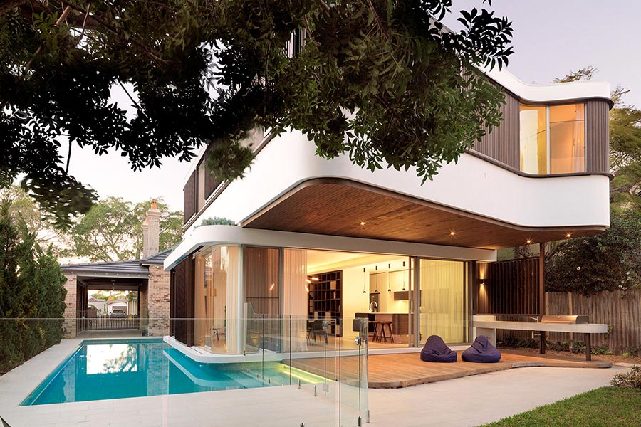 The Pool House by Luigi Rosselli Architects