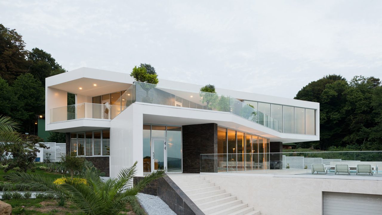 Villa V - spectacular contemporary house in Sochi, Russia - architecture and interior design by Alexandra Fedorova